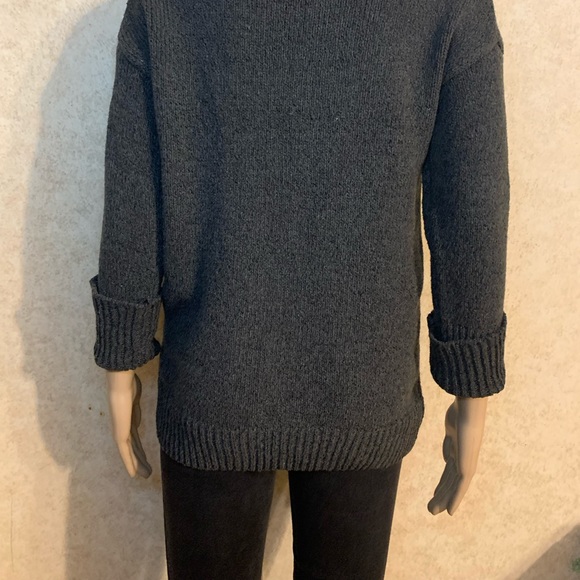 Gray Turtleneck Sweater - Picture 4 of 5